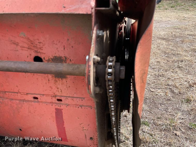 image for item MY9135 Hesston 6600  swather / windrower