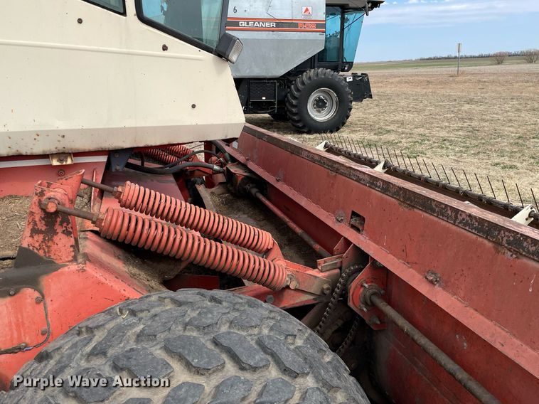 image for item MY9135 Hesston 6600  swather / windrower