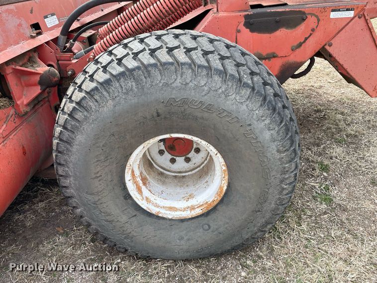 image for item MY9135 Hesston 6600  swather / windrower