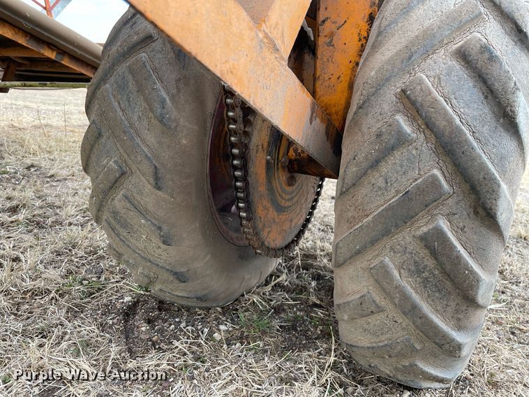 image for item MY9136 Owatonna 7D4  swather / windrower