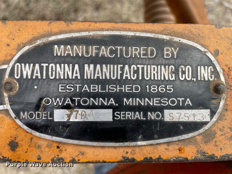 image for item MY9136 Owatonna 7D4  swather / windrower