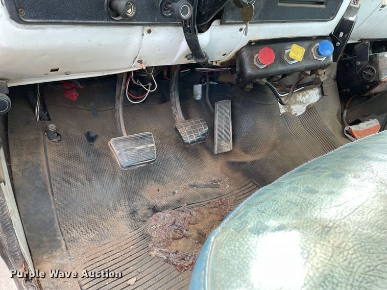 image for item MY9137 1980 GMC 6000  semi truck