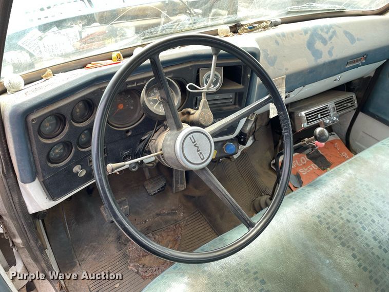 image for item MY9137 1980 GMC 6000  semi truck