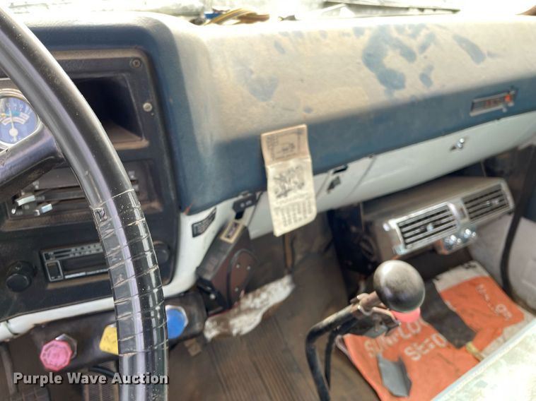 image for item MY9137 1980 GMC 6000  semi truck