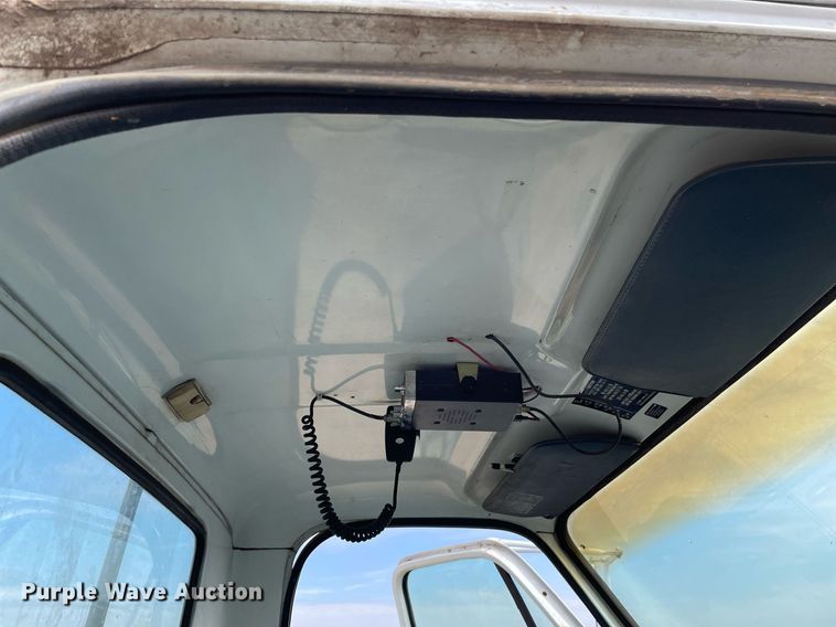 image for item MY9137 1980 GMC 6000  semi truck