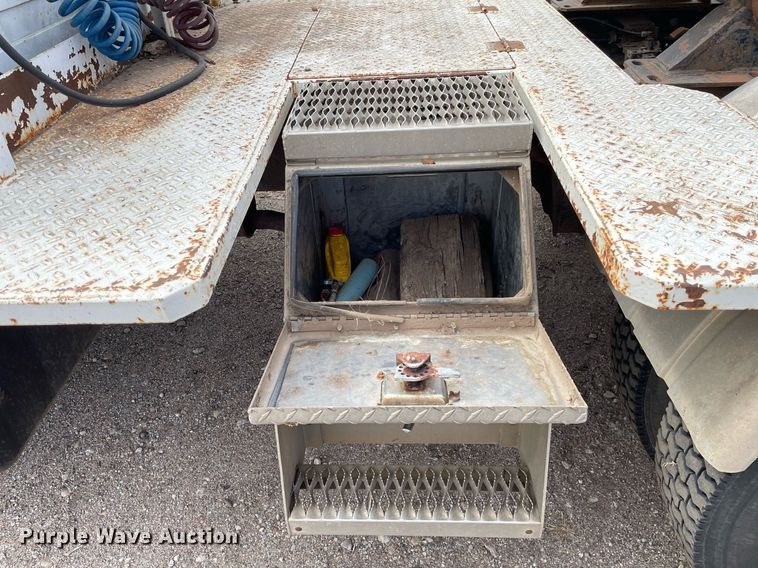 image for item MY9137 1980 GMC 6000  semi truck