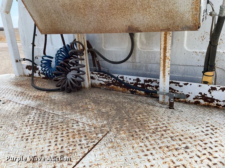 image for item MY9137 1980 GMC 6000  semi truck