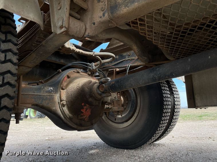 image for item MY9137 1980 GMC 6000  semi truck