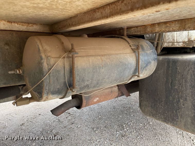 image for item MY9137 1980 GMC 6000  semi truck