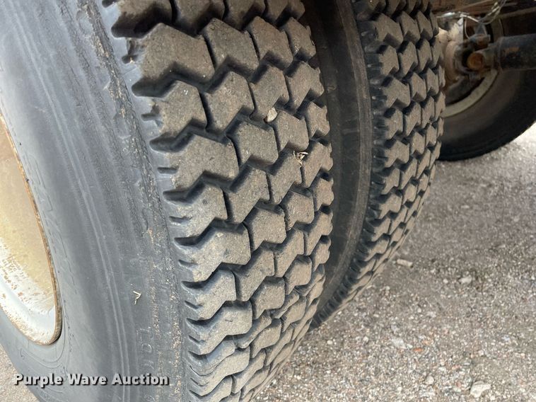 image for item MY9137 1980 GMC 6000  semi truck