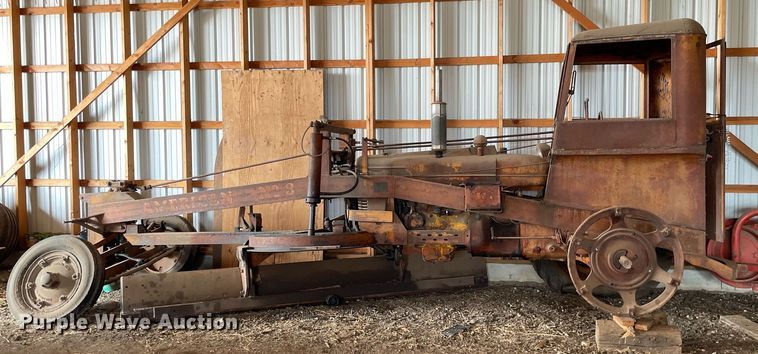 image for item MY9139 American Road Equipment 8M  rigid frame motor grader