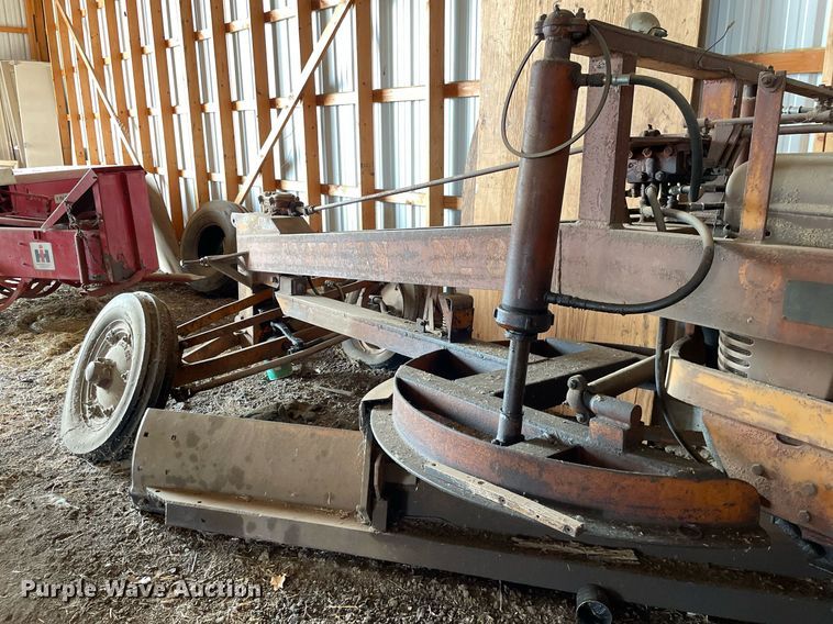 image for item MY9139 American Road Equipment 8M  rigid frame motor grader