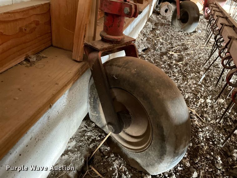 image for item MY9140 Ford 503  hay rake