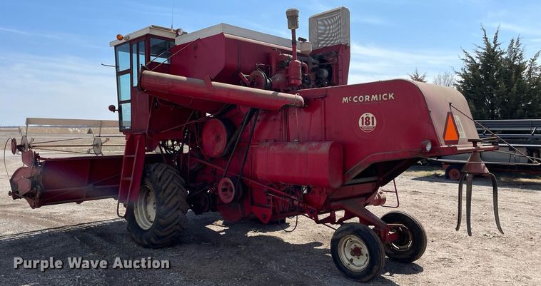 image for item MY9141 McCormick  combine