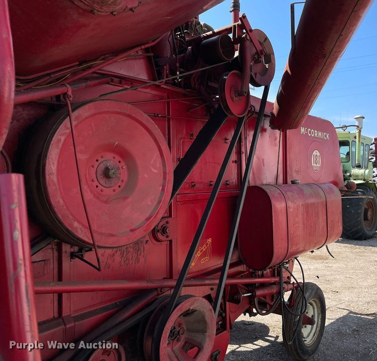 image for item MY9141 McCormick  combine