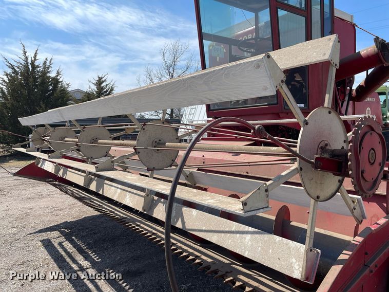 image for item MY9141 McCormick  combine