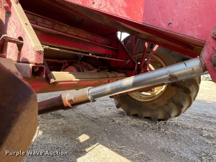 image for item MY9141 McCormick  combine