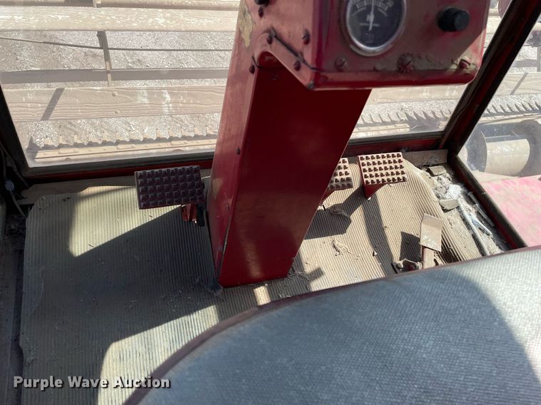 image for item MY9141 McCormick  combine