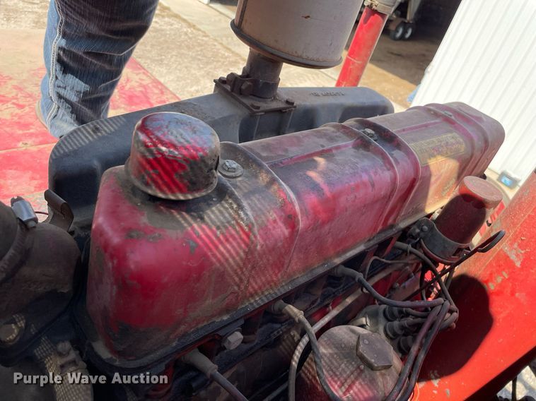 image for item MY9141 McCormick  combine