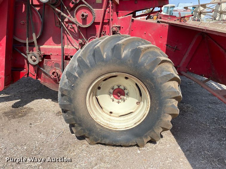 image for item MY9141 McCormick  combine