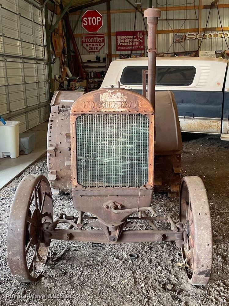 image for item MY9142 1928 McCormick-Deering 10-20  tractor