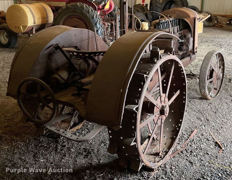 image for item MY9142 1928 McCormick-Deering 10-20  tractor