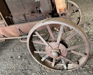 image for item MY9142 1928 McCormick-Deering 10-20  tractor