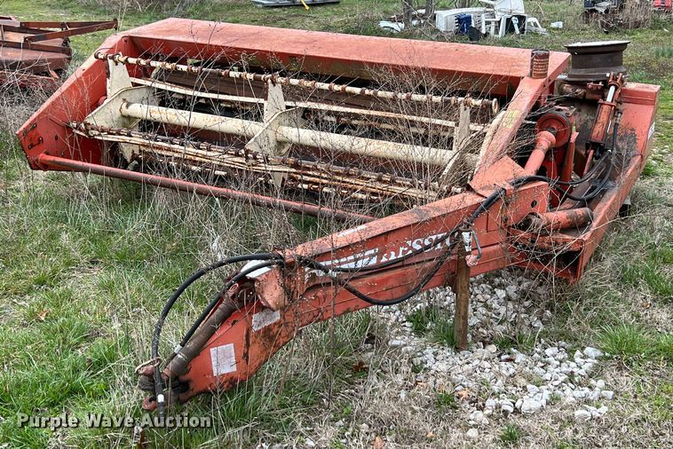 image for item MY9549 Hesston 1090  windrower