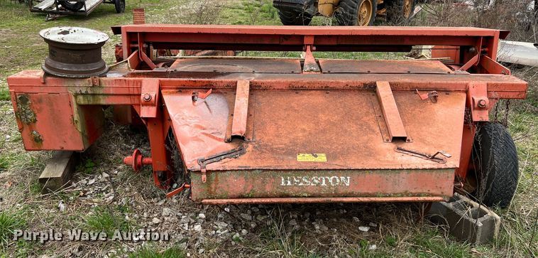 image for item MY9549 Hesston 1090  windrower