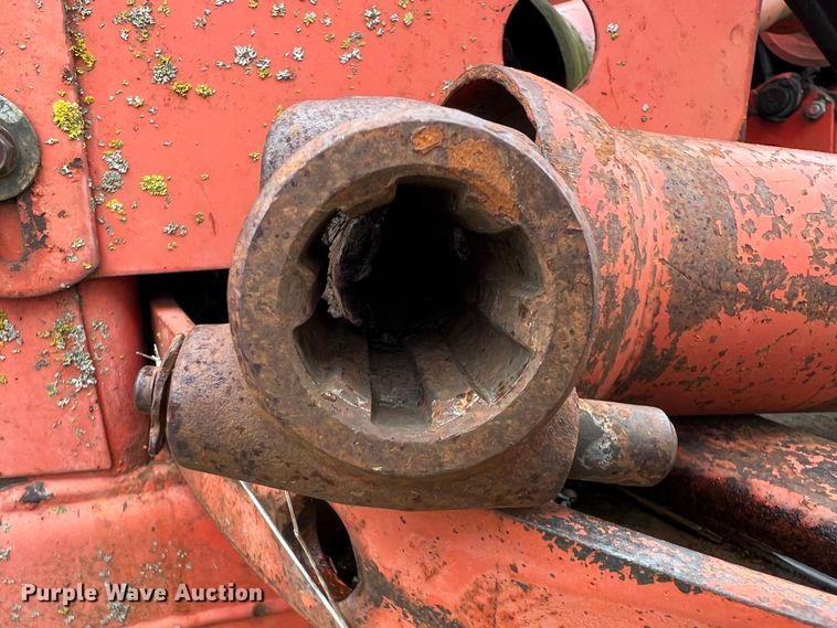 image for item MY9549 Hesston 1090  windrower