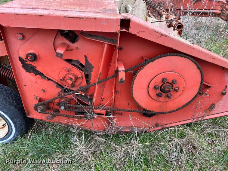 image for item MY9549 Hesston 1090  windrower