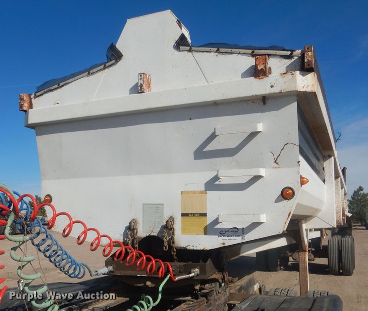 image for item DJ7006 1999 Lufkin  end dump trailer