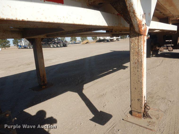 image for item DJ7006 1999 Lufkin  end dump trailer