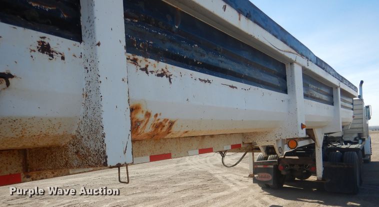 image for item DJ7006 1999 Lufkin  end dump trailer