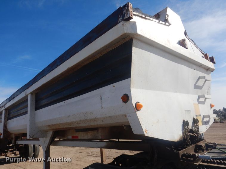 image for item DJ7006 1999 Lufkin  end dump trailer
