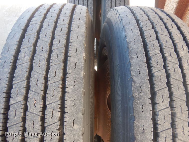 image for item DJ7006 1999 Lufkin  end dump trailer