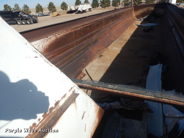 image for item DJ7006 1999 Lufkin  end dump trailer