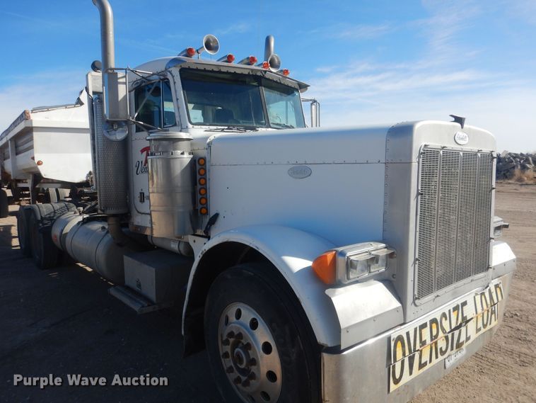image for item DJ7007 1996 Peterbuilt 379  semi truck