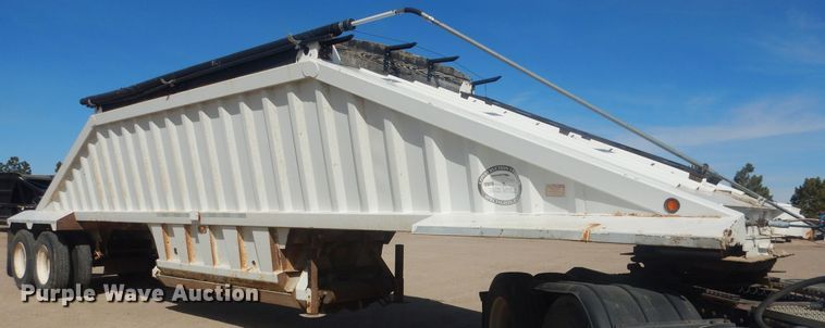 image for item DJ7008 2008 CTS BDT-40  bottom dump trailer