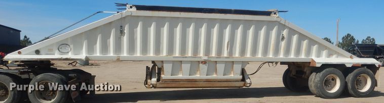 image for item DJ7008 2008 CTS BDT-40  bottom dump trailer