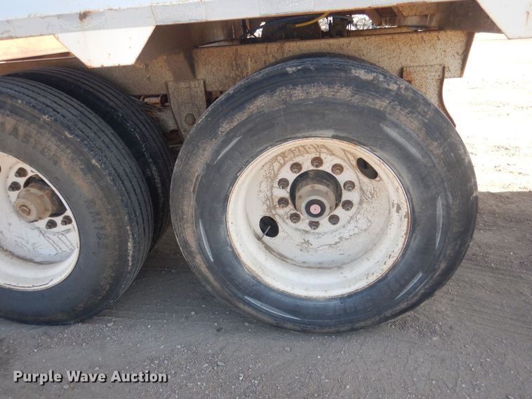 image for item DJ7008 2008 CTS BDT-40  bottom dump trailer