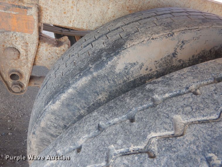 image for item DJ7008 2008 CTS BDT-40  bottom dump trailer