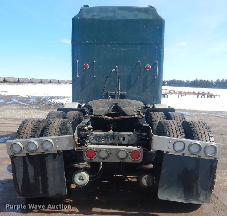 image for item DJ7011 1994 Kenworth W900L  semi truck