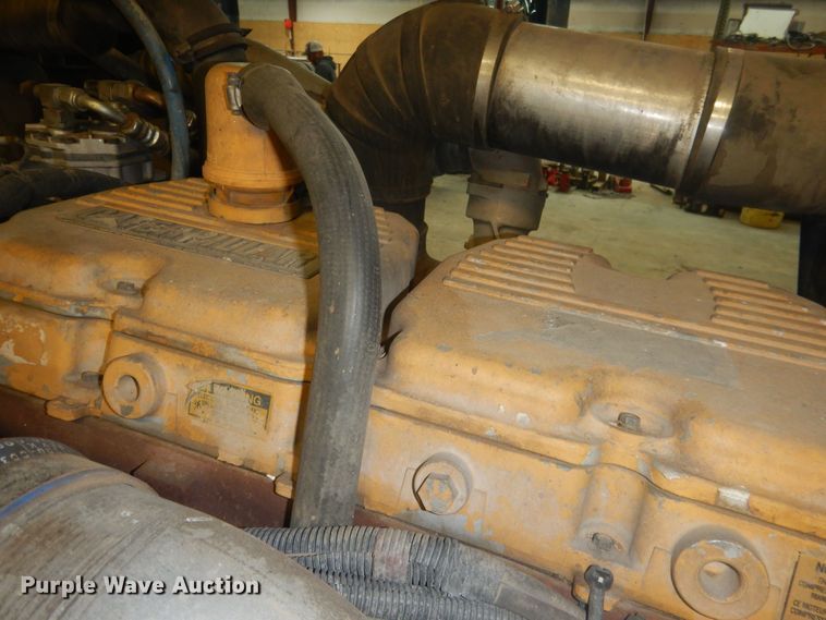 image for item DJ7011 1994 Kenworth W900L  semi truck