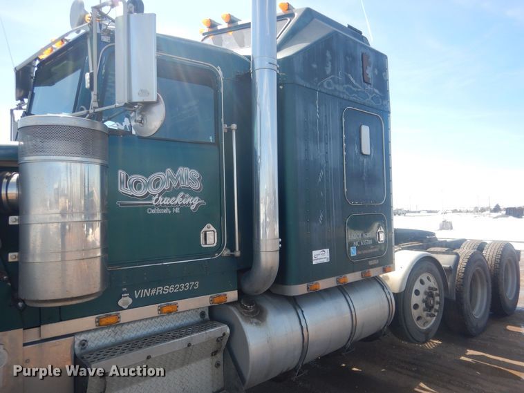 image for item DJ7011 1994 Kenworth W900L  semi truck