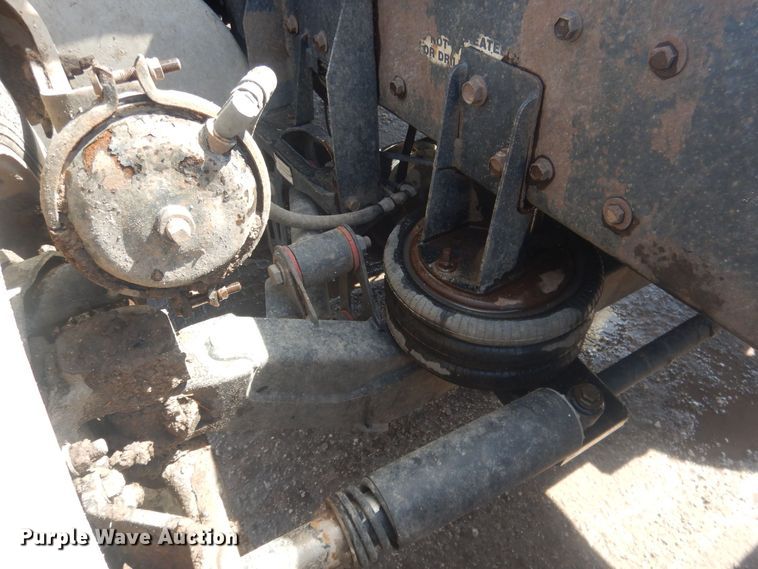 image for item DJ7011 1994 Kenworth W900L  semi truck