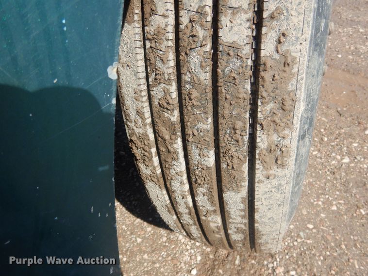 image for item DJ7011 1994 Kenworth W900L  semi truck