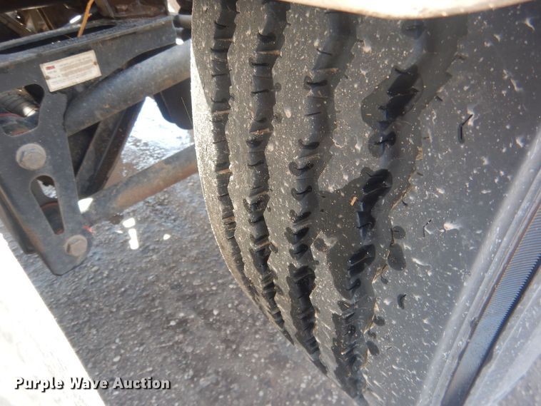 image for item DJ7011 1994 Kenworth W900L  semi truck