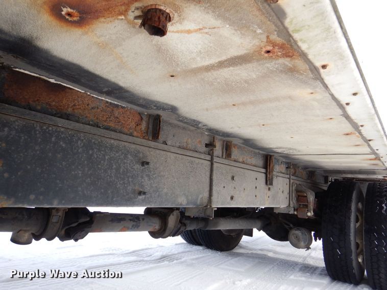 image for item DK2194 2004 International 4300  refrigerated truck