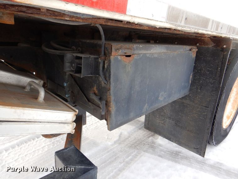 image for item DK2194 2004 International 4300  refrigerated truck